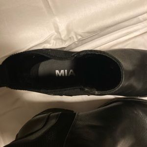 MIA Colten Chelsea Boot 7.5 Black